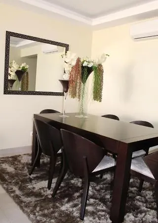 شقة Apartamento Gomes *