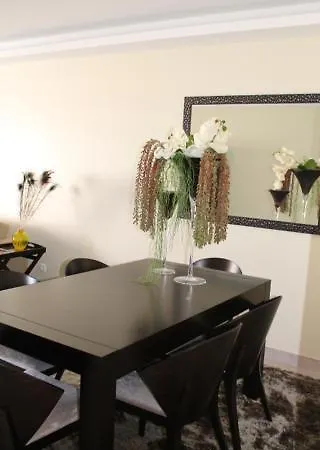 Apartamento Gomes شقة *